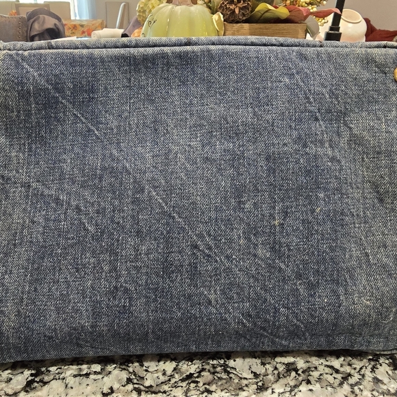 Denim Prada Canapa - Picture 7 of 11